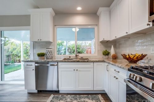 10139 Gunn Ave, Whittier, CA 90605-3011