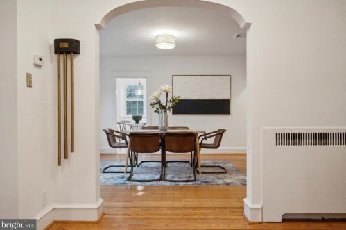 426 Durham St, Philadelphia PA  19119-1222 exterior