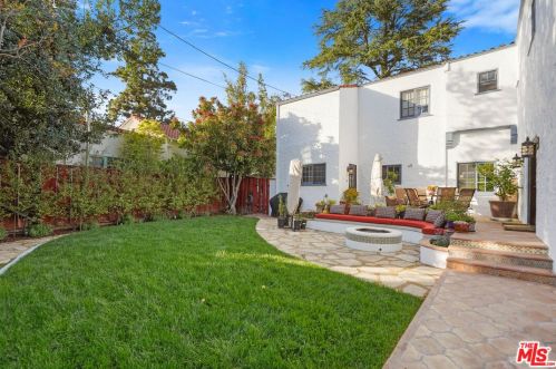 958 Mountain St, Glendale CA  91202-1046 exterior
