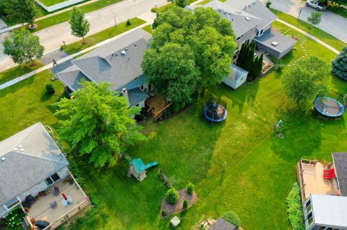 511 Wexford Dr, Lemont IL  60439-6158 exterior