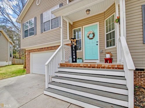 15 Austin St, Newnan, GA 30263-1015