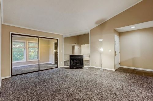 508 Parkaire Xing, Marietta, GA 30068-4643