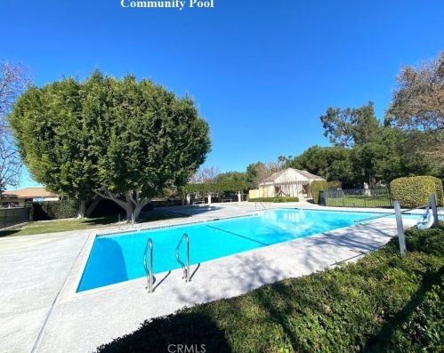 37 Firwood, Irvine CA  92604-4633 exterior
