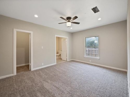 2608 Marlin St, Fort Worth TX  76105-4440 exterior