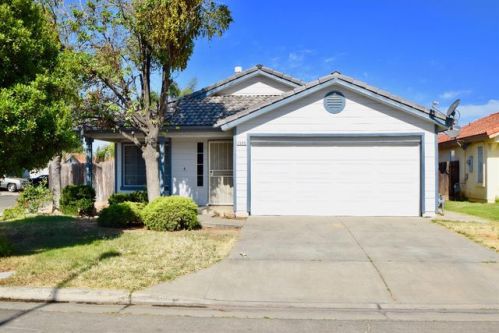 2305 Brunswick Ave, Fresno, CA 93722-5466
