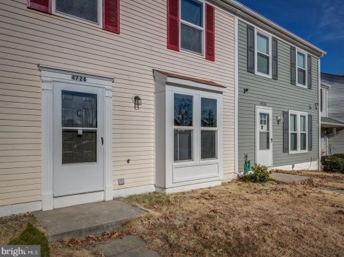 4726 Still Pl, Woodbridge, VA 22193-3015