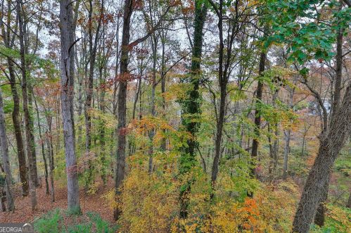 120 Huntcliff Pt, Atlanta GA  30350-1601 exterior