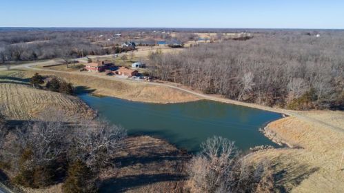 19440 Barber Rd, Clark, MO 65243-9306