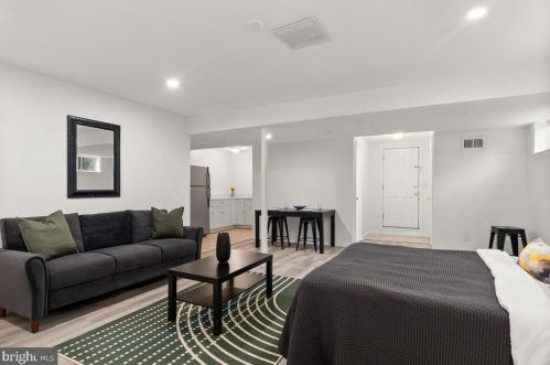 1603 Ballard St, Silver Spring MD 20910-2732 exterior