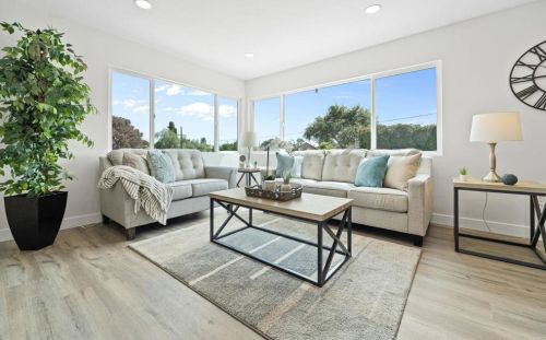 1555 Drexel Dr, Lemon Grove, CA 91945-4421