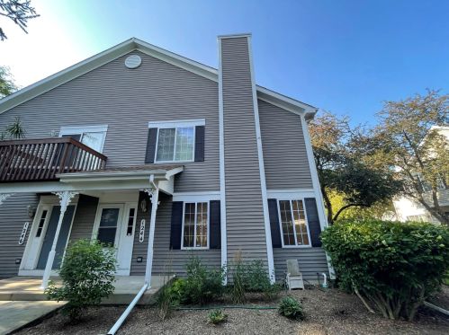 1244 Sandhurst Ln, South Elgin, IL 60177-2917