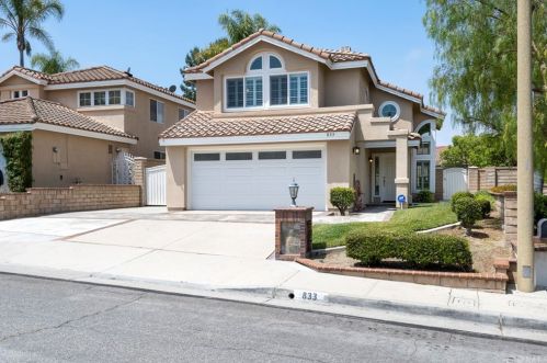 833 Orchid Ln, Anaheim, CA 92808-2306