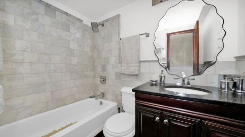 223 Seabury Rd, Lemont IL  60440-2411 exterior