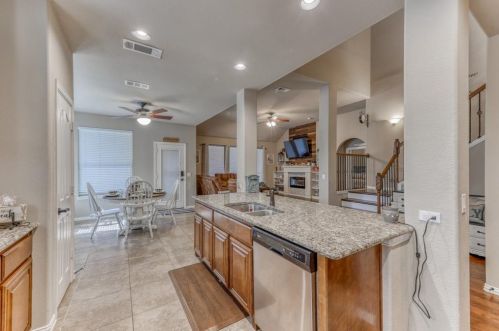 308 Darlington Trl, Fort Worth TX  76131-3584 exterior