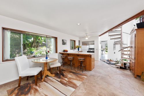 817 Cheltenham Rd, Santa Barbara, CA 93105-2206