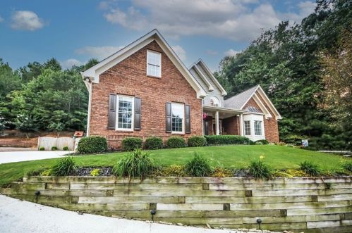 2735 Clearwater Springs Dr, Buford, GA 30519-8023