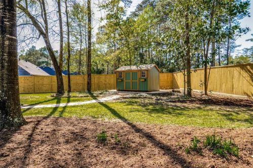 8981 Willow Spg Ln, Conroe TX  77302-3453 exterior