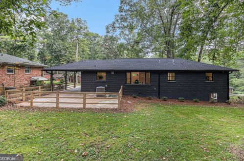 2130 Bolling Brook Dr, Atlanta GA  30311-2516 exterior
