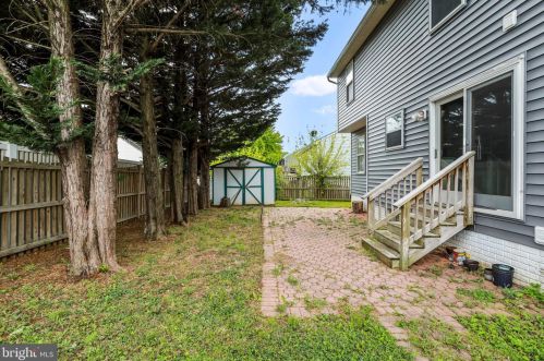 510 Crosswinds Dr, Charles Town WV  25414-3942 exterior