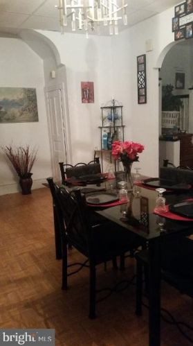 5126 12th St, Philadelphia, PA 19141-2811