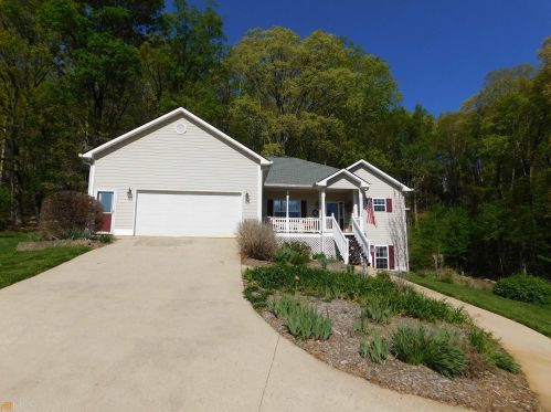 293 Meadow Crest Dr, Cleveland, GA 30528-0922
