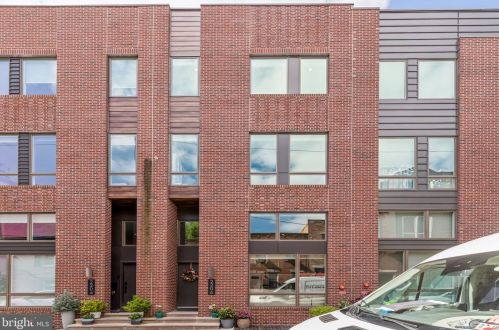 2206 League St, Philadelphia, PA 19146-0025