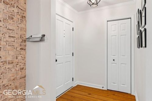 106 Adrian Pl, Atlanta GA  30327-4003 exterior