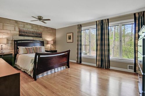 2443 Echo Dr, Atlanta GA  30345-3526 exterior