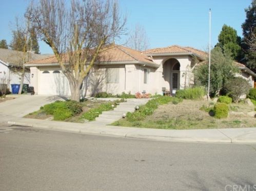 1000 Cristen St, Sharon, CA 93610-2139