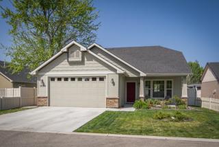 1054 Carter St, Boise ID  83706-5332 exterior