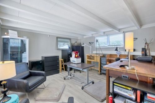 1111 Oak Dr, Vista CA  92084-4659 exterior