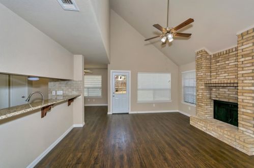 4621 Birchbend Ln, Fort Worth TX  76137-1519 exterior