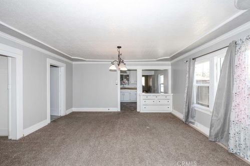 305 Palm St, Turlock CA  95380-4910 exterior