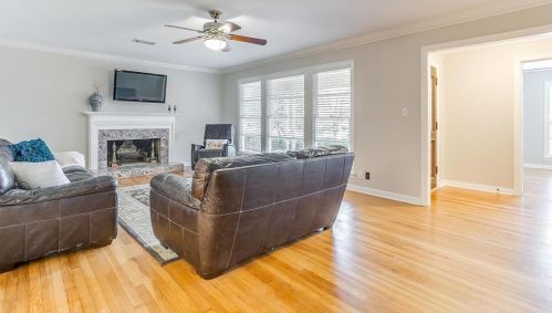 6424 Waverly Way, Fort Worth TX  76116-5405 exterior