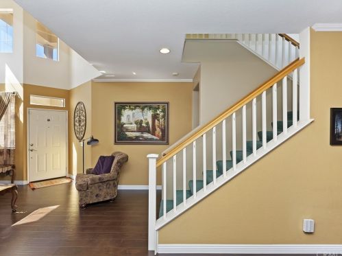 17488 Meadow Rock Dr, Riverside CA  92503-8702 exterior