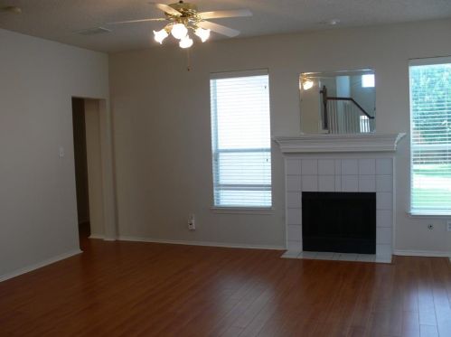 3913 Rushden Ct, Plano TX  75025-2074 exterior