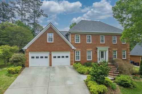 1770 Berry Ln, Lithonia, GA 30078-5906