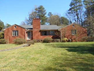909 Fairview Dr, Lexington, NC 27292-5151