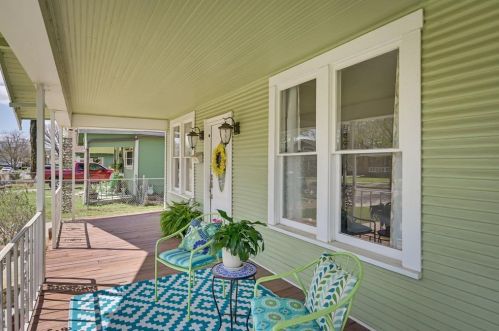 1116 Hawthorne Ave, Fort Worth, TX 76110-1916