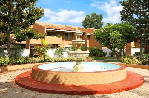 1101 Macarthur Blvd, Santa Ana CA  92707-4504 exterior