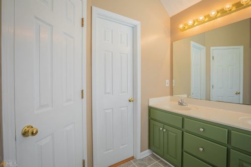 60 Monte Ln, Jefferson GA  30549-6904 exterior