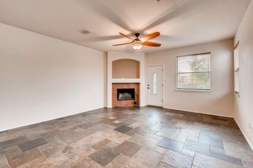 1136 Roundhouse Dr, Fort Worth TX  76131-4960 exterior