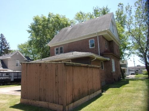 423 Livingston St, Swygert IL  61764-2039 exterior