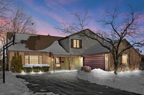 760 Balsam Ln, Palatine, IL 60074-3755