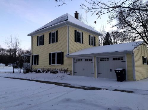 387 4th St, Tracy, MN 56175-1530