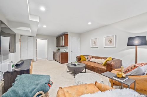 908 High St, Denver CO  80209-4551 exterior