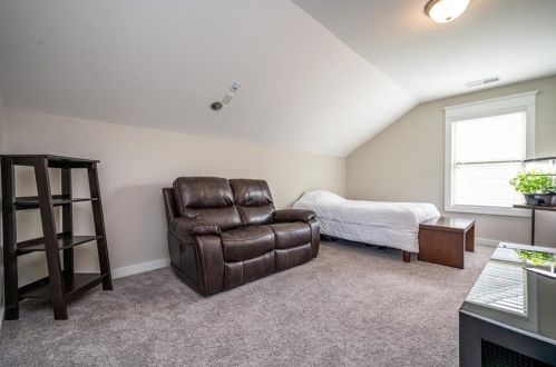 1705 Whitfield Parc Cir, Smyrna GA 30080-2204 exterior