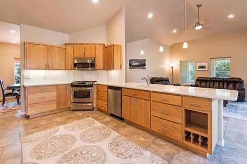 4341 Tommy Armour Ct, Eagle Crest, OR 97756-7968