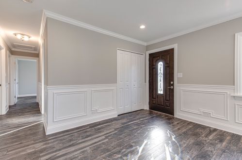 234 Mccain Ct, Des Plaines, IL 60016-6029