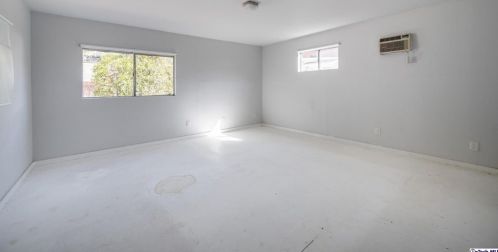 1118 Columbus Ave, Glendale CA  91202-3857 exterior